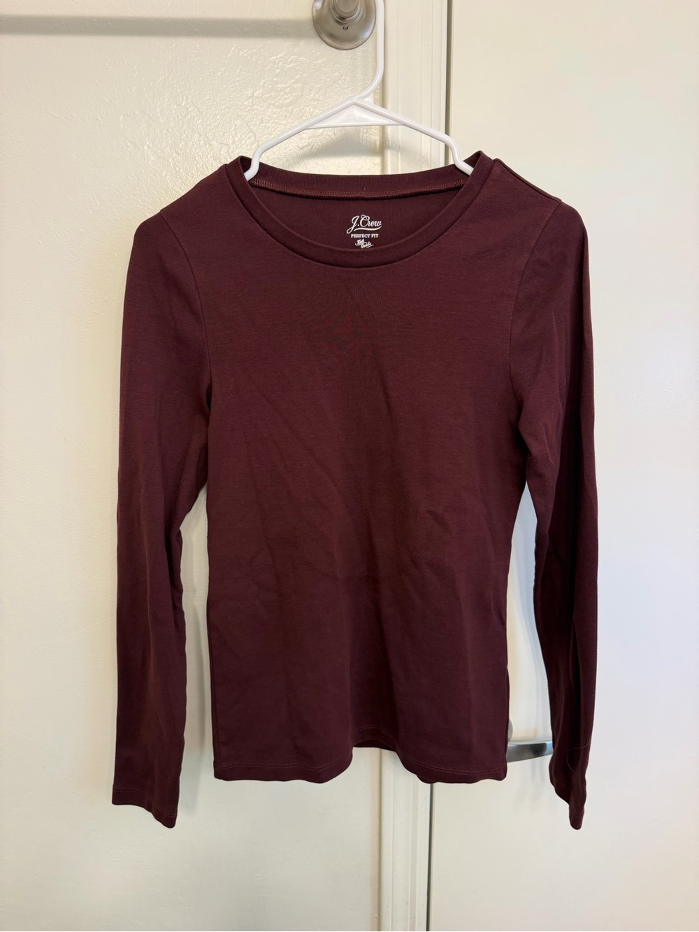 J. Crew Perfect Fit Long-Sleeve Crewneck Top Maroon 100% Cotton Size Large